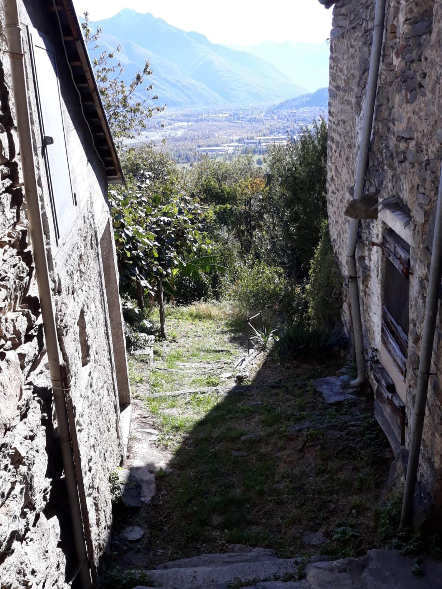 Vila Al Pinone Crevoladossola Exteriér fotografie